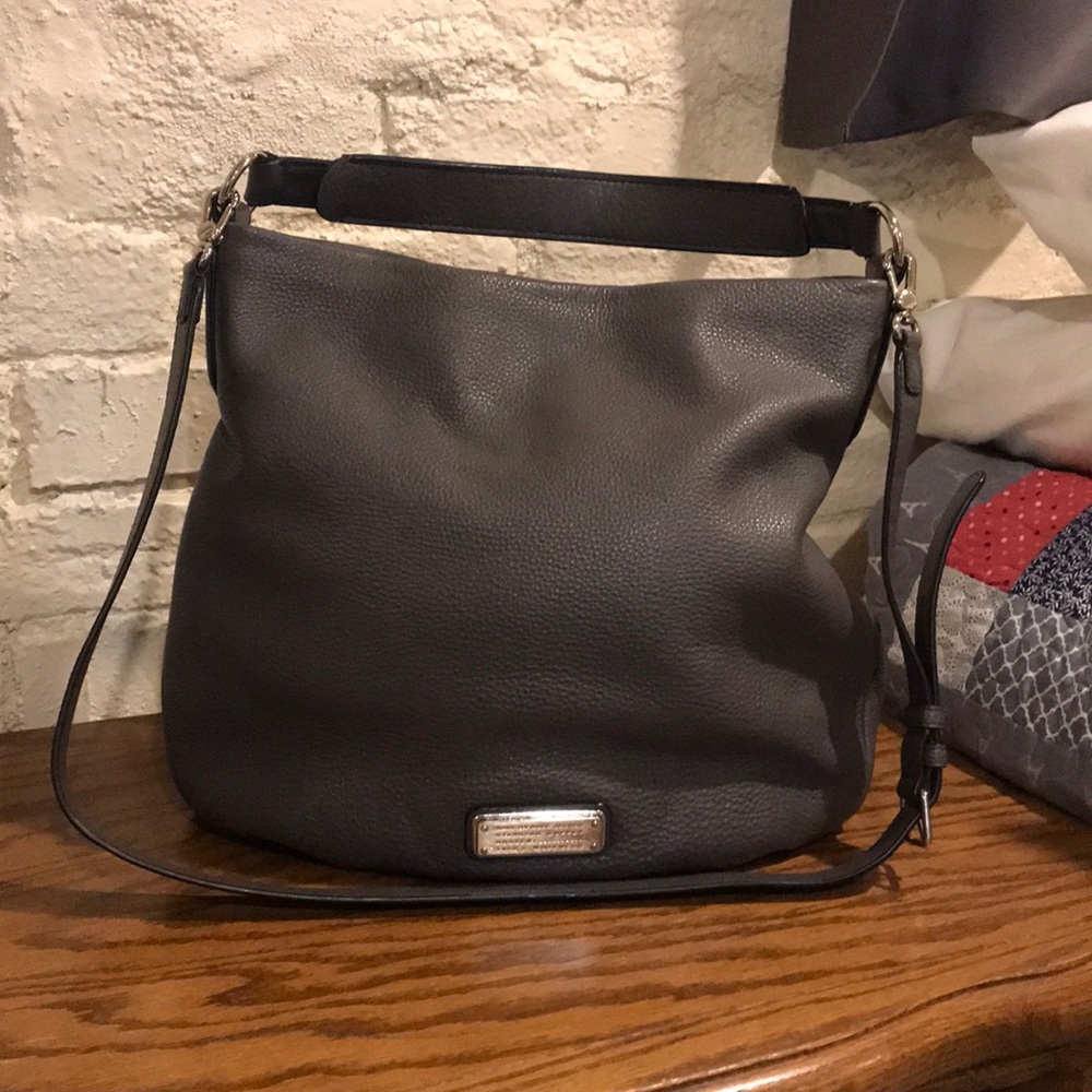 Marc by Marc Jacobs grey hobo!